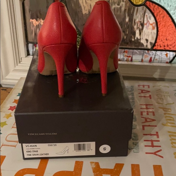 Brand new shoes!! - Picture 2 of 3